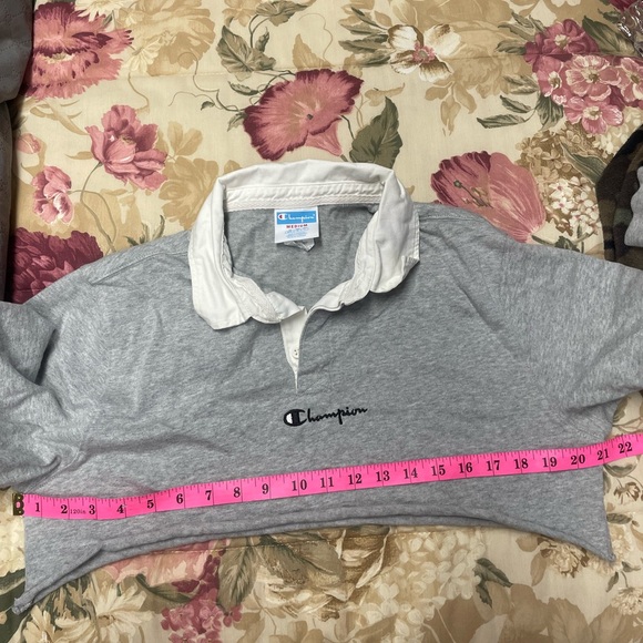 Champion size M adorable 100% cotton cropped collared shirt - Picture 4 of 6